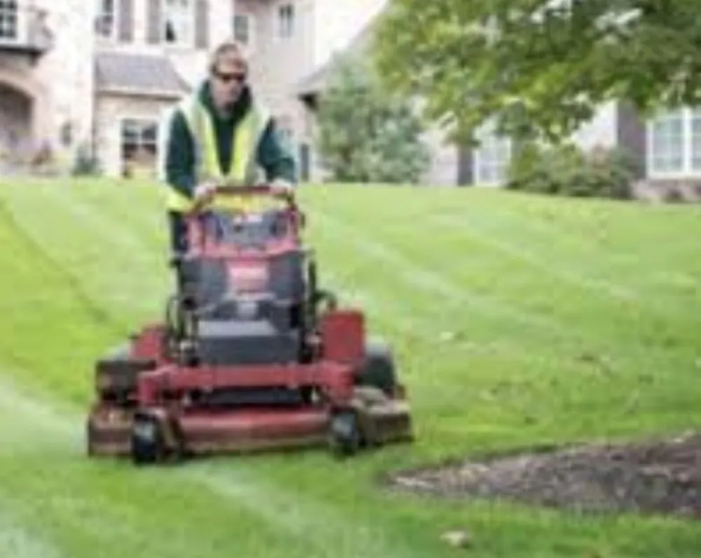 Top-rated outdoor landscaping for beautiful yards across Delaware, OH - Bullseye Landscape