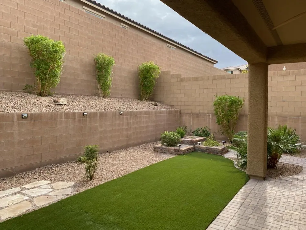 Top-rated garden landscaping in Henderson, NV by Bullseye Outdoor Services