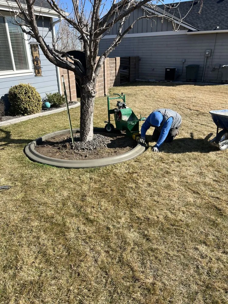 Custom landscape installation in Kennewick, WA - Bumblebee lawn care
