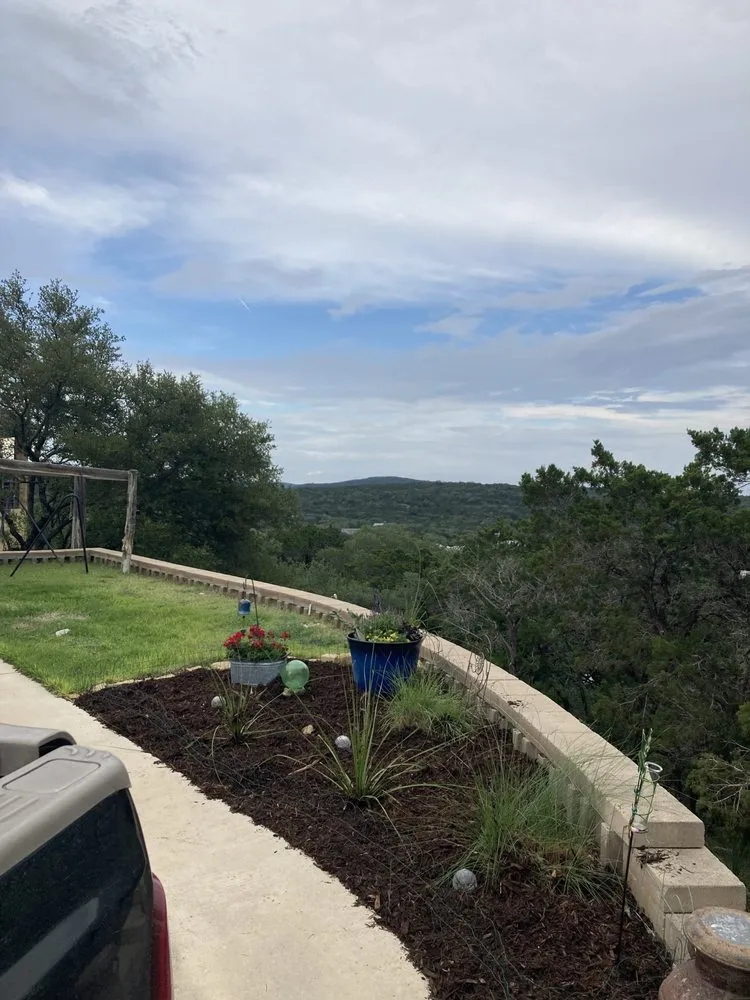 Affordable lawn mowing service with custom design in San Antonio, TX by Bumblebee Lawn Service