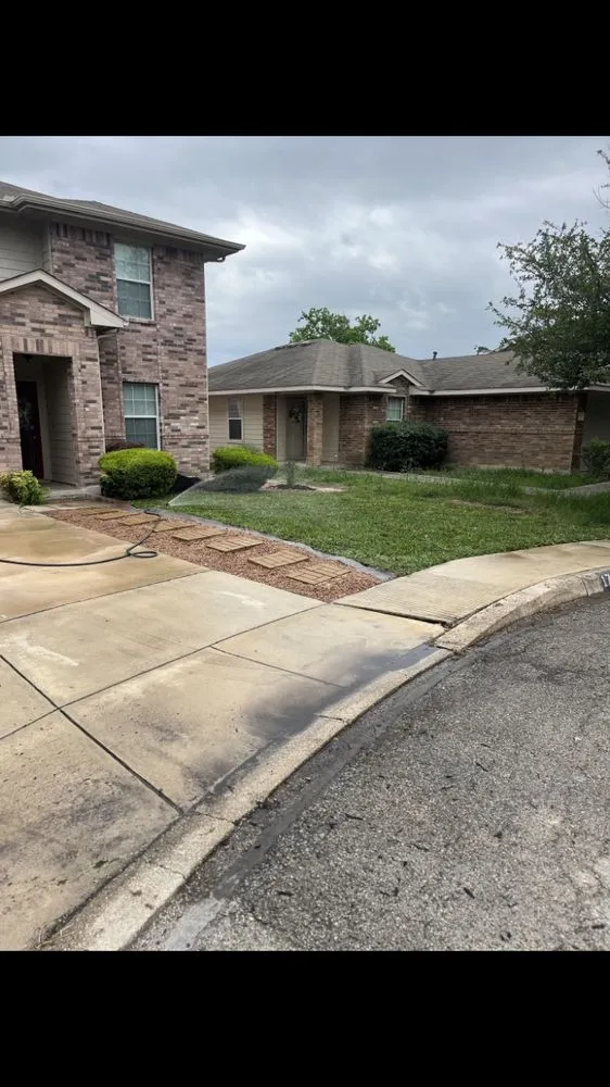 Affordable landscape installation experts serving San Antonio, TX - Bumblebee Lawn Service