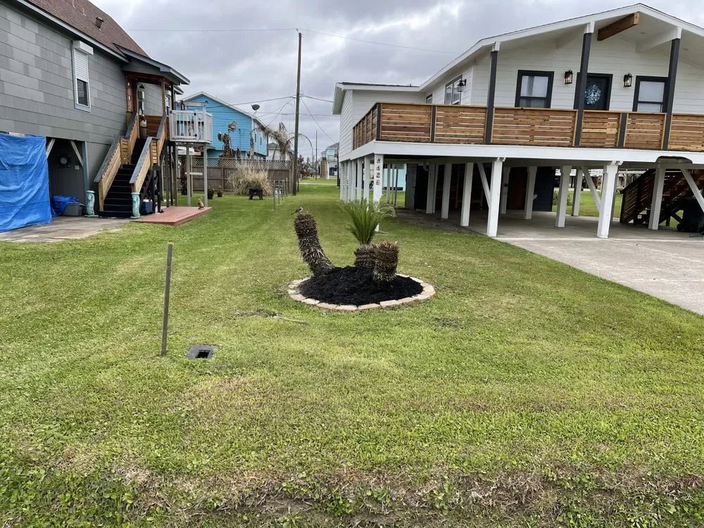 Custom lawn care service experts serving Salisbury, MD - Bunky’s Weed Away Lawn Care