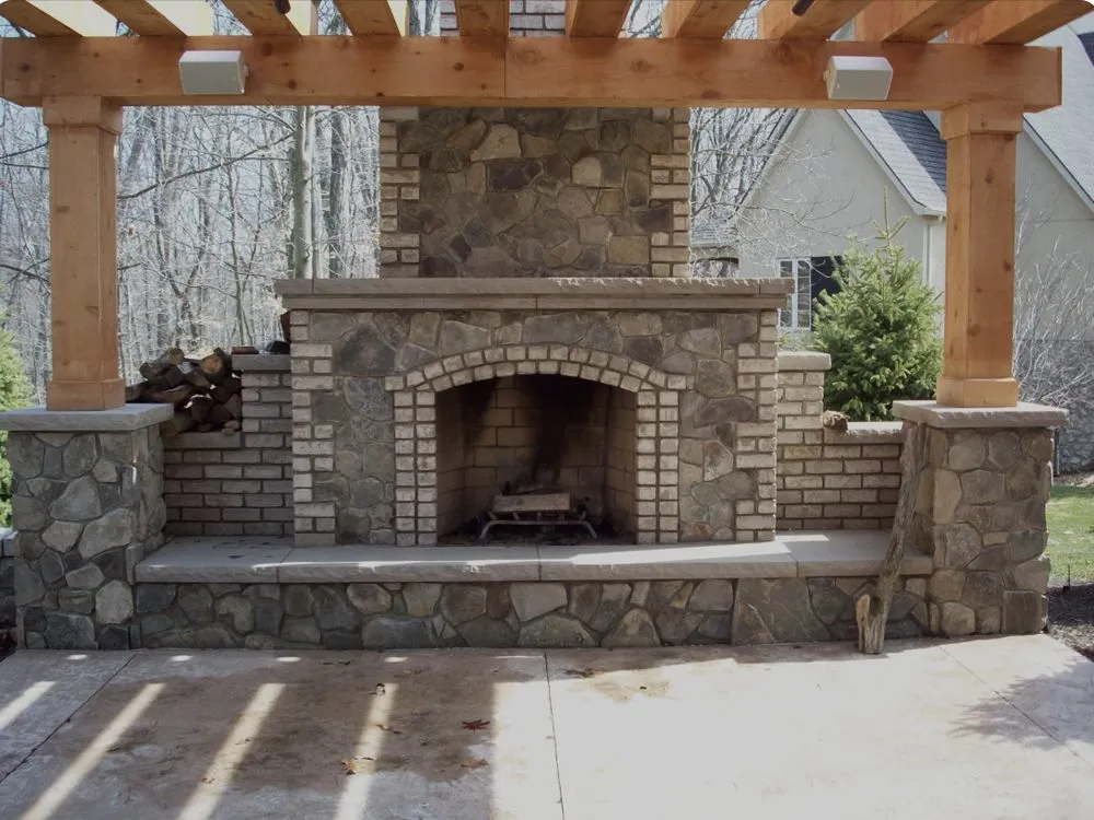 Custom yard maintenance with custom design across Orlando, FL - Bunny Care Services