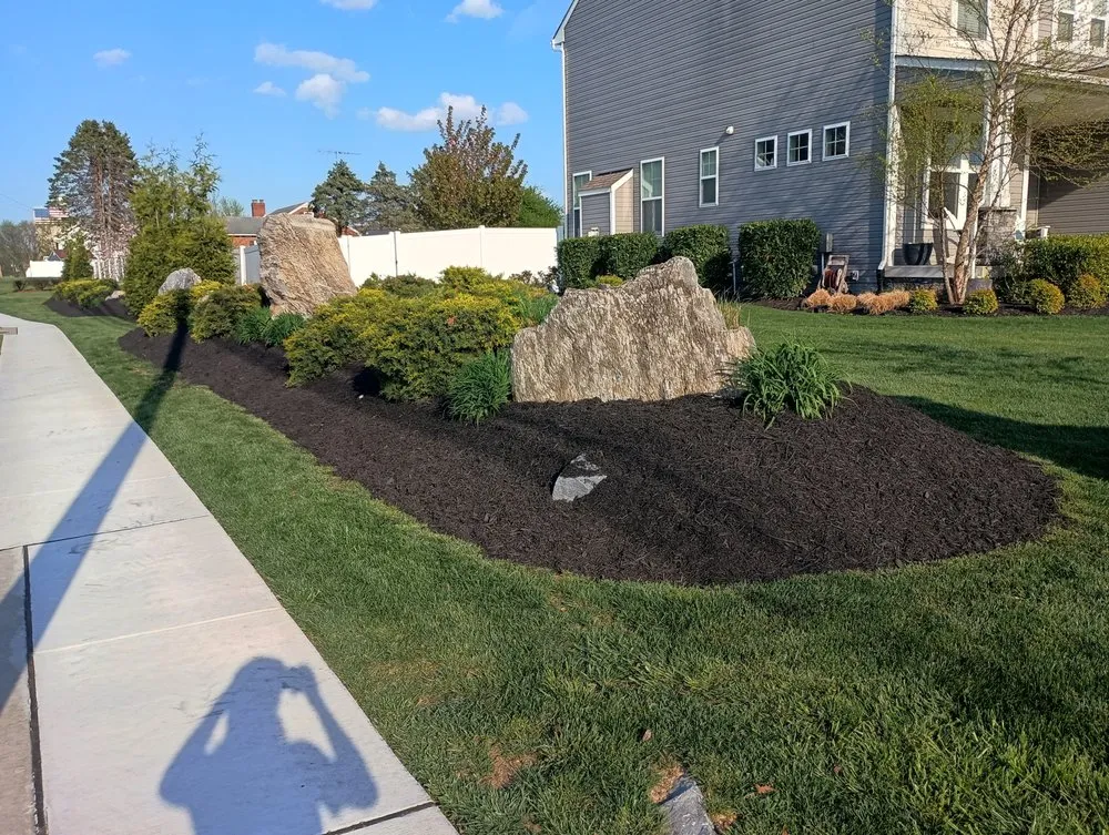 Custom yard cleanup service in Frederick, MD - Burdette landscaping