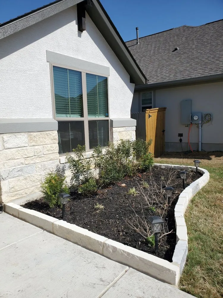 Trusted yard maintenance in San Antonio, TX by Burgess Services