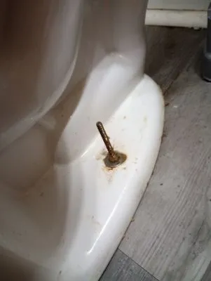 Burgetts Trades Logo