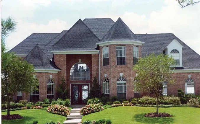 Top-rated lawn mowing service for homes across Katy, TX - Burke Landscape Design