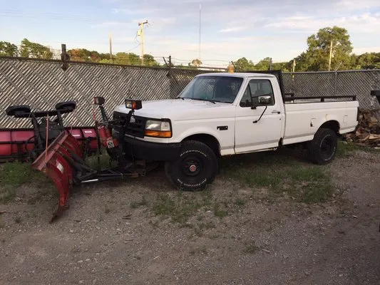 Burke Lawn Care Logo