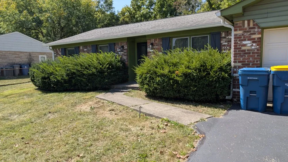 Reliable lawn mowing service in Indianapolis, IN - Burke's Lawn Service