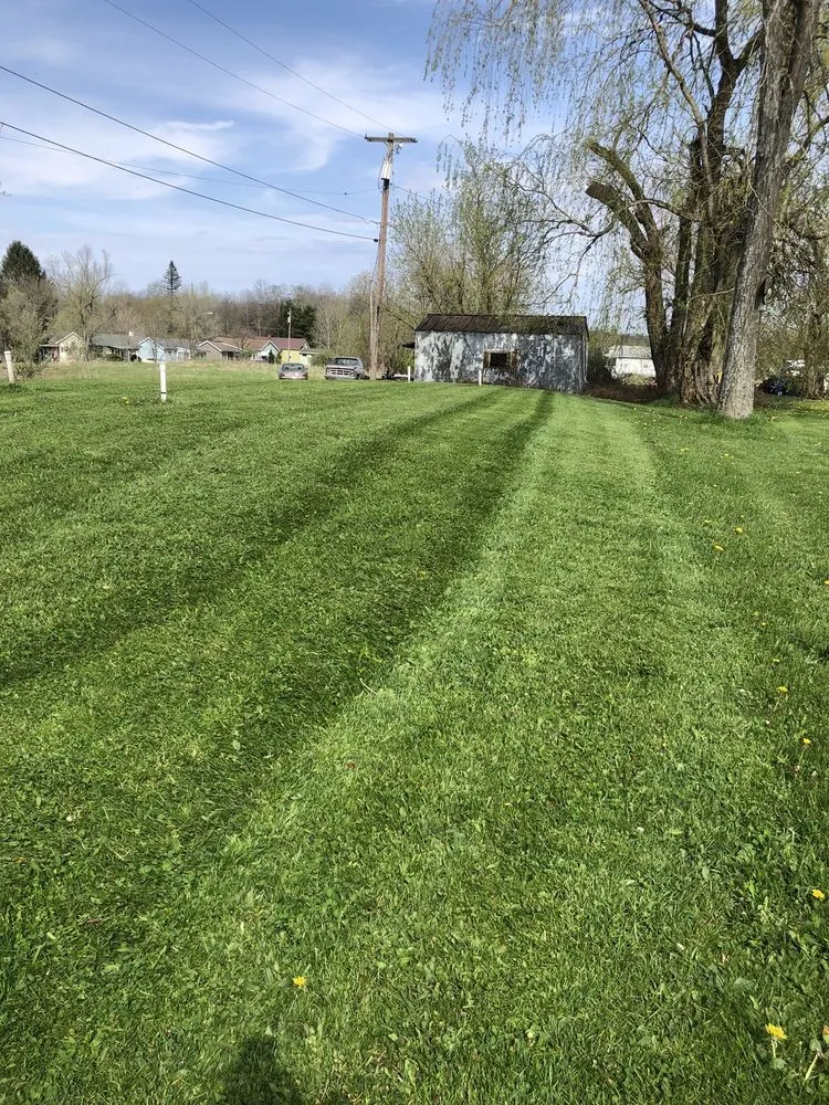 Affordable garden landscaping experts serving Butler, PA - Burk's Lawn & Landscaping