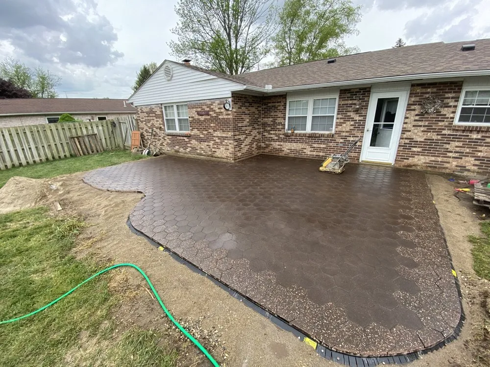 Custom landscape installation experts serving Eaton, OH - Burlesons Brick Pavers and Landscaping