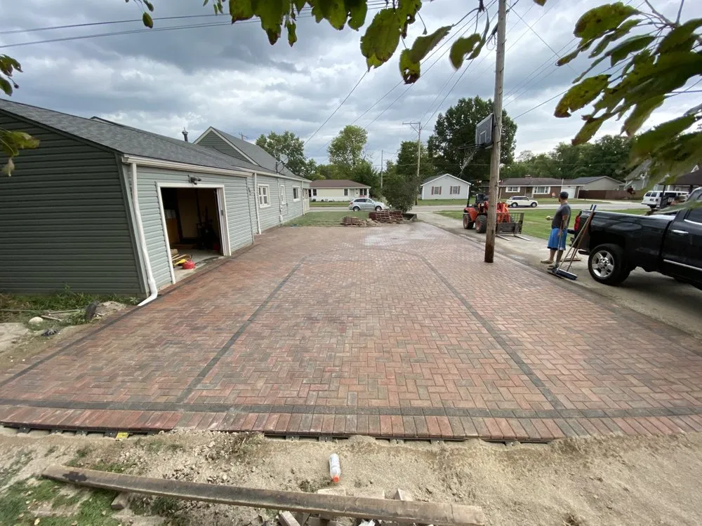 Local landscape design in Eaton, OH - Burlesons Brick Pavers and Landscaping