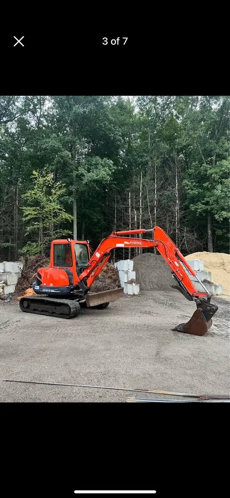 Reliable landscape design for homes in Nassau, NY by Burls Property Management