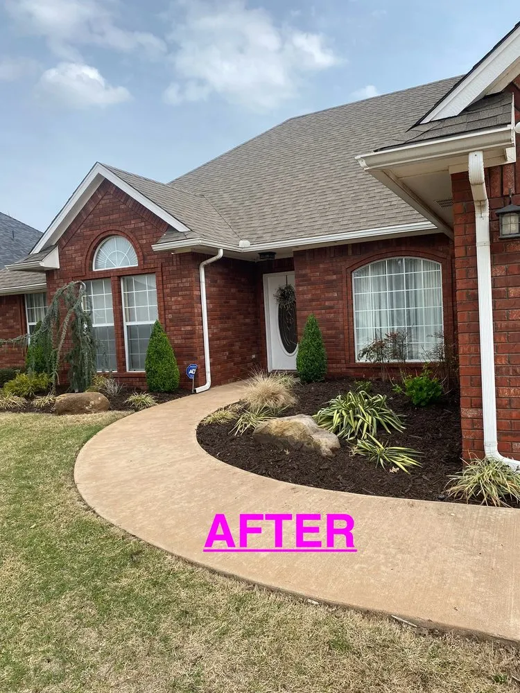 Local lawn care service experts serving Lawton, OK - Burlton Landscapes And Tree