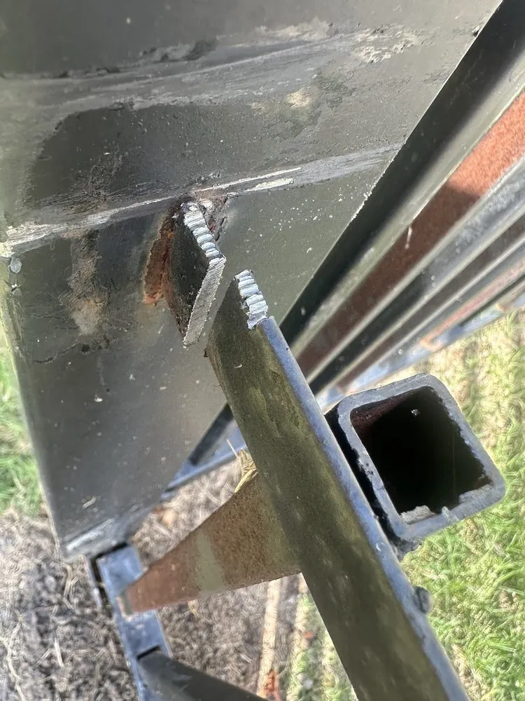 Top-rated lawn mowing service for beautiful yards across Houston, TX - Burns Landscaping