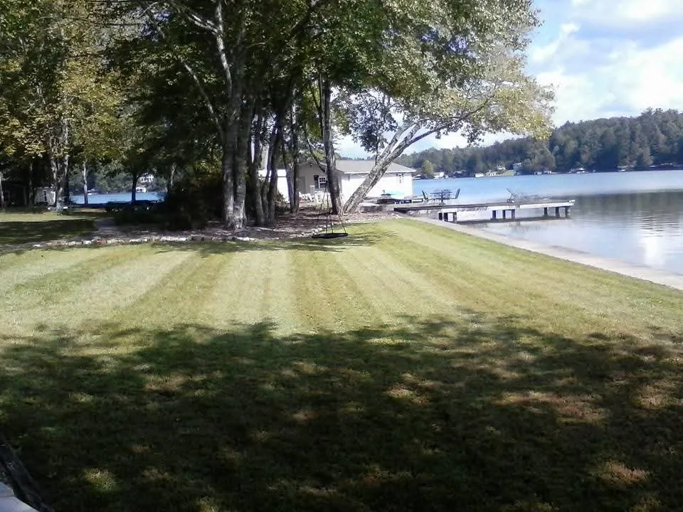 Affordable yard cleanup service experts serving Seneca, SC - Burns Residential Services