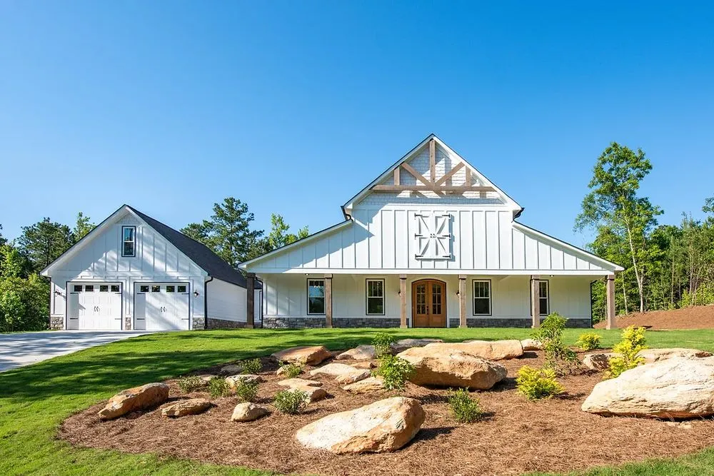 Affordable landscape installation experts serving Dallas, GA - Burnt Hickory Landscape Service