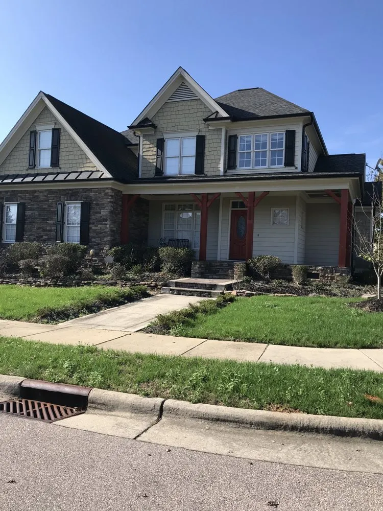 Professional yard maintenance in Raleigh, NC - Burrell's Landscaping