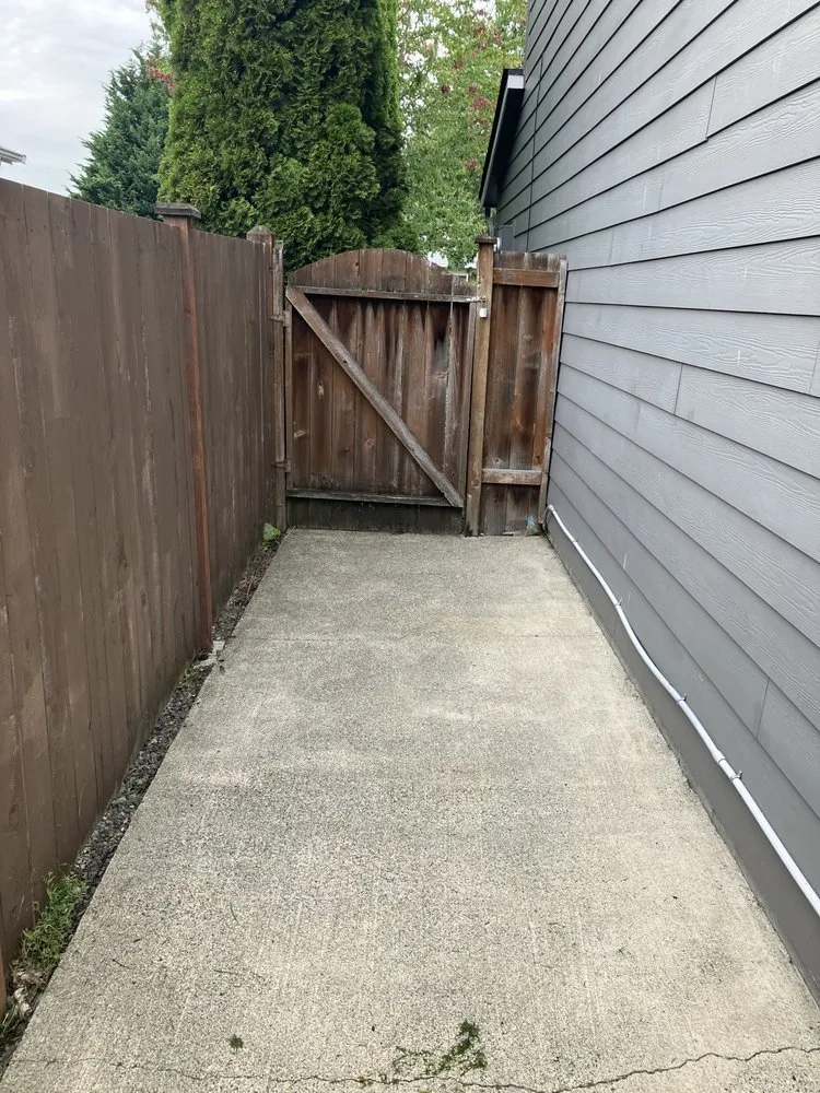 Custom outdoor landscaping in Monroe, WA by Busby tractor services