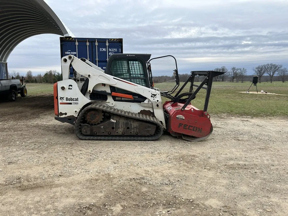 Local outdoor landscaping for outdoor upgrades in Marshall, MI by Buschwaker Mulching