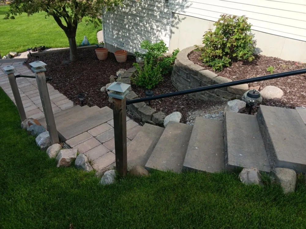 Expert yard maintenance in Comstock Park, MI by Bushman Works