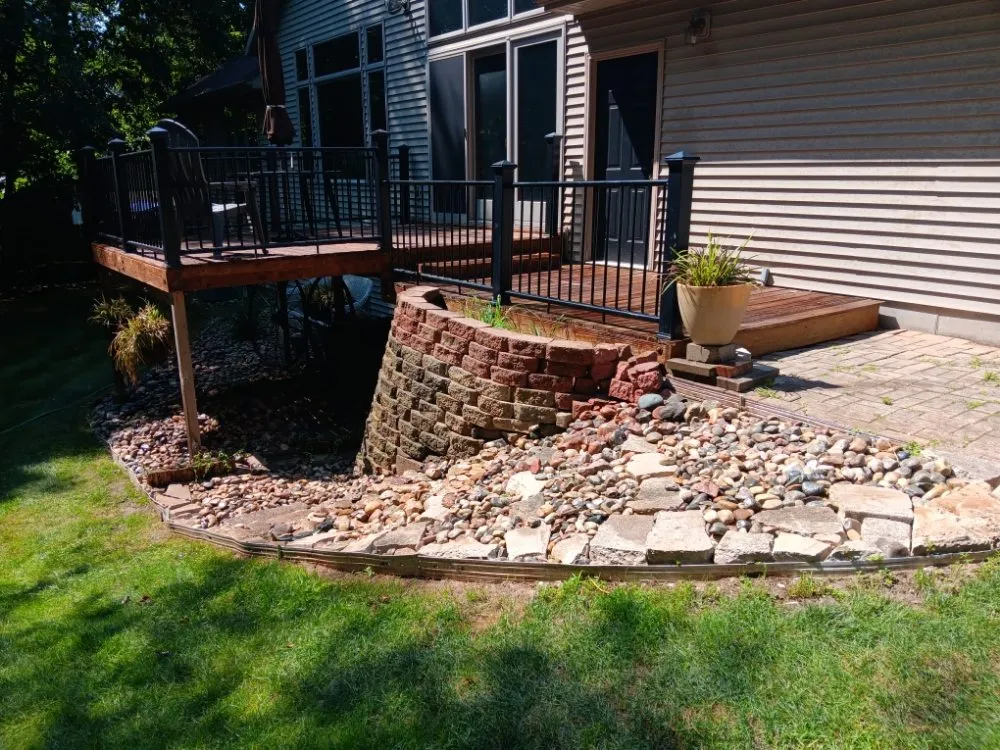 Top-rated garden landscaping in Comstock Park, MI - Bushman Works