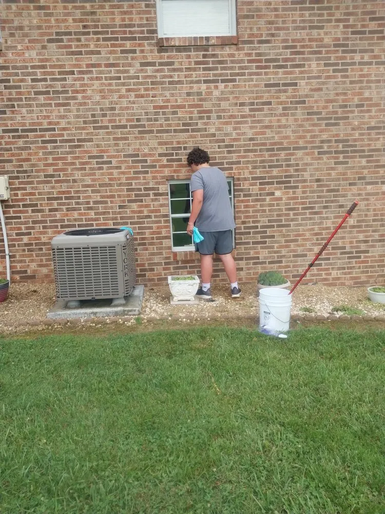 Professional outdoor landscaping experts serving Kingsport, TN - Busick's Solutions