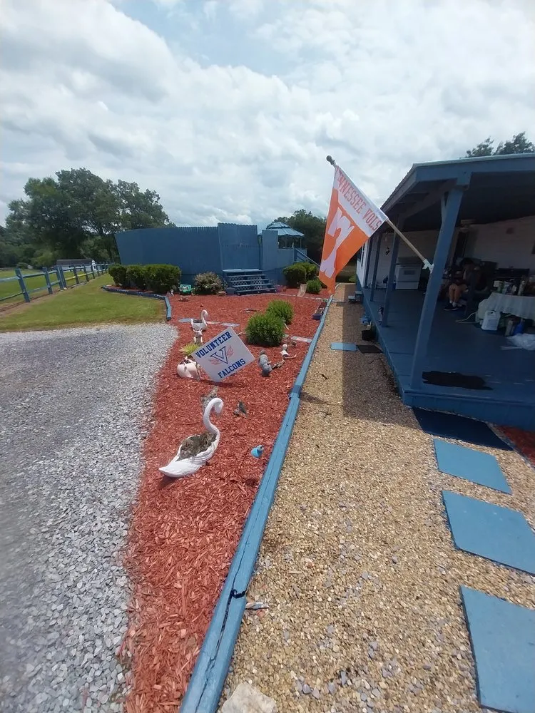 Reliable landscape installation for beautiful yards in Kingsport, TN by Busick's Solutions