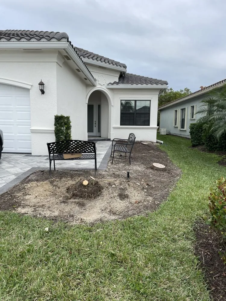 Local lawn mowing service in Immokalee, FL by Bustamante Landscaping & Design