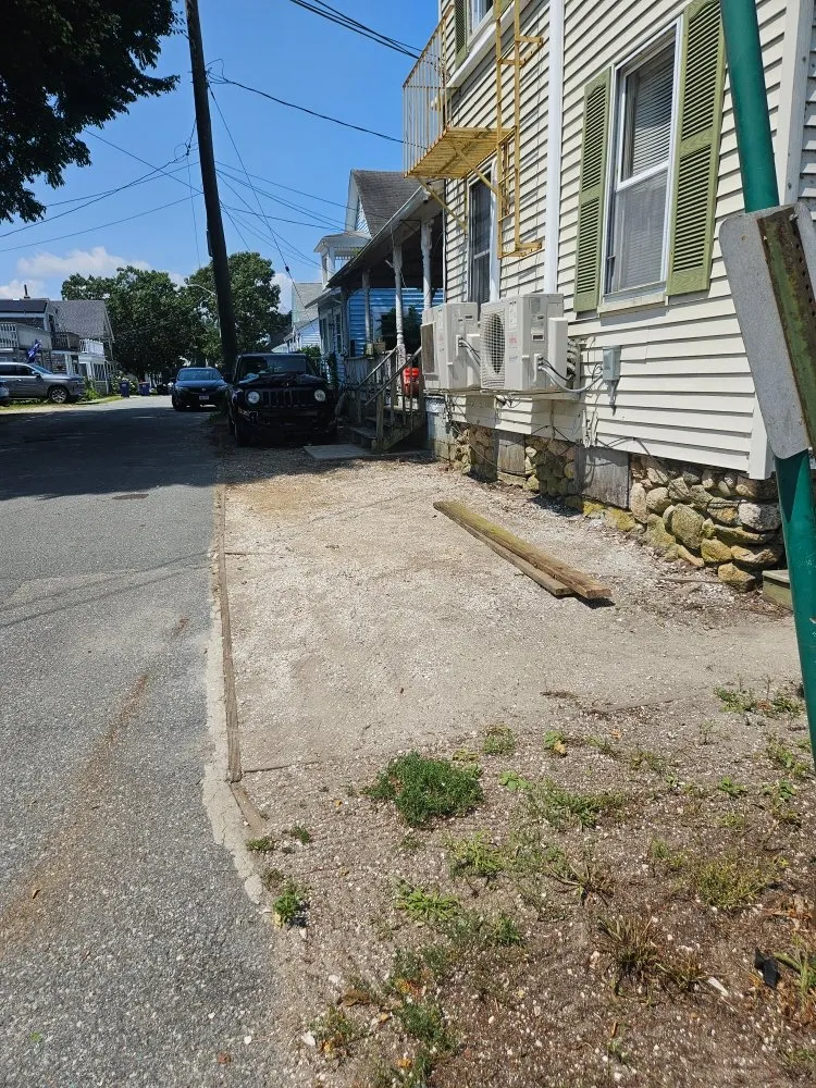 Reliable garden landscaping in Plymouth, MA by Bustard Boys