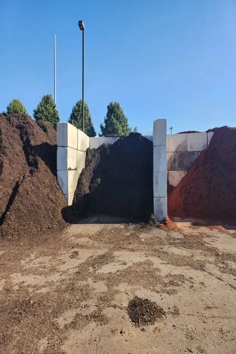 Expert lawn care service experts serving Sandwich, IL - Busted Knuckles Landscaping