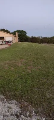 Busters Lawn Service