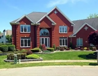 Affordable landscape design in Cheektowaga, NY by Busy Beaver Lawn & Garden