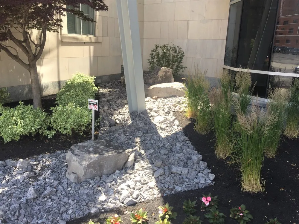 Trusted lawn mowing service experts serving Cheektowaga, NY - Busy Beaver Lawn & Garden