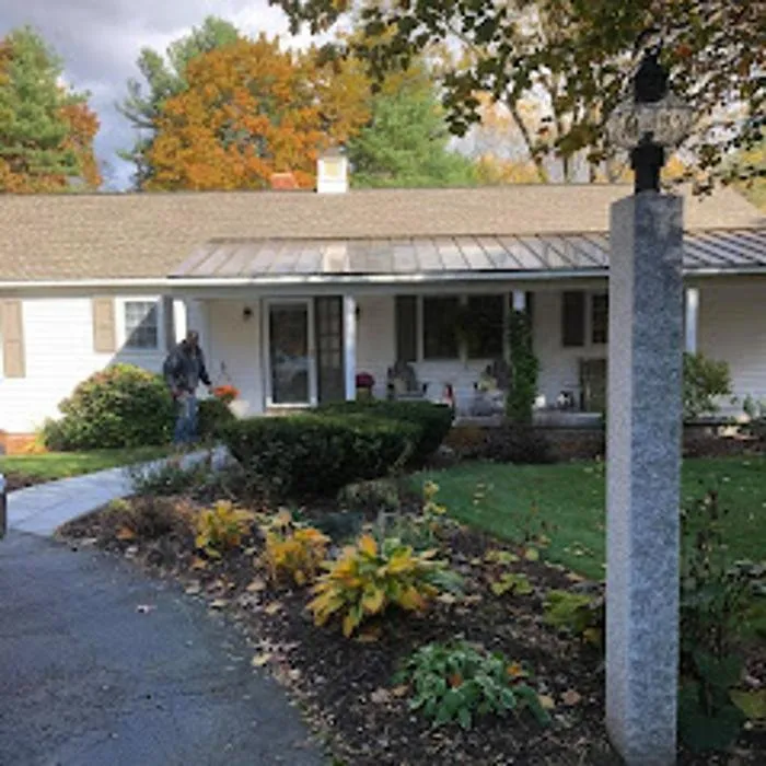 Affordable residential landscaping experts serving Goffstown, NH - Busy Bee Landscaping