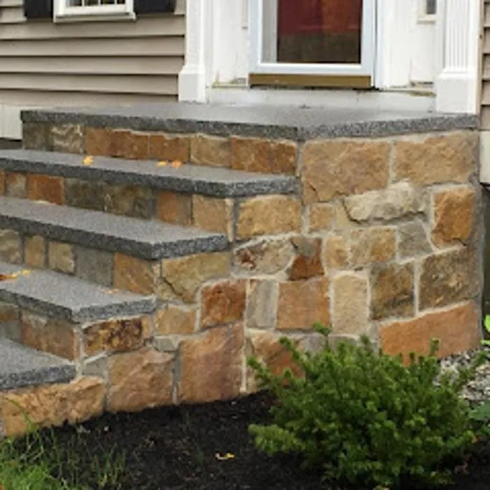 Expert outdoor landscaping experts serving Goffstown, NH - Busy Bee Landscaping