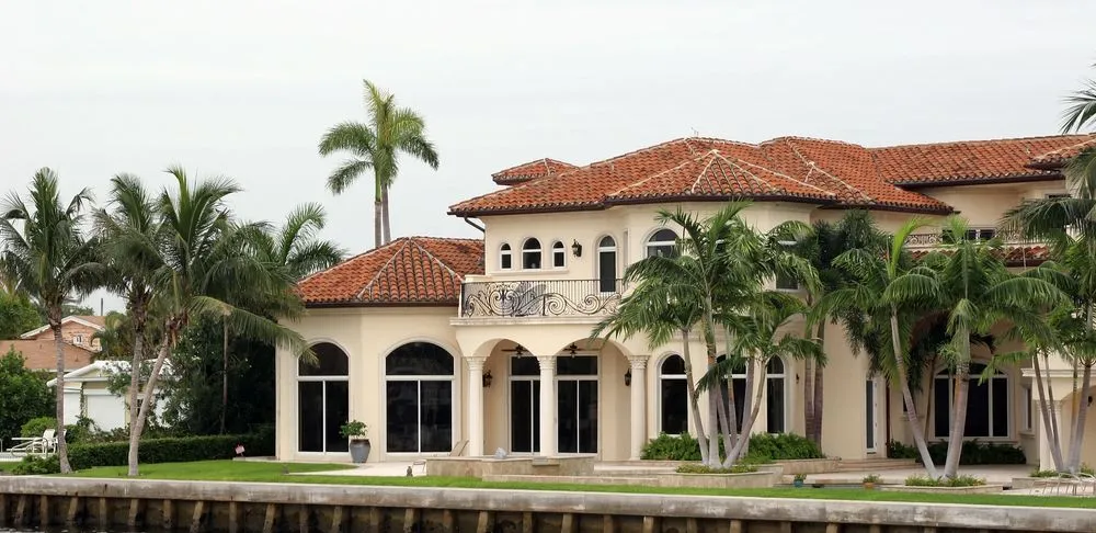 Top-rated yard cleanup service in Fort Lauderdale, FL - Busy Bees Complete Tree Services and Landscape Design