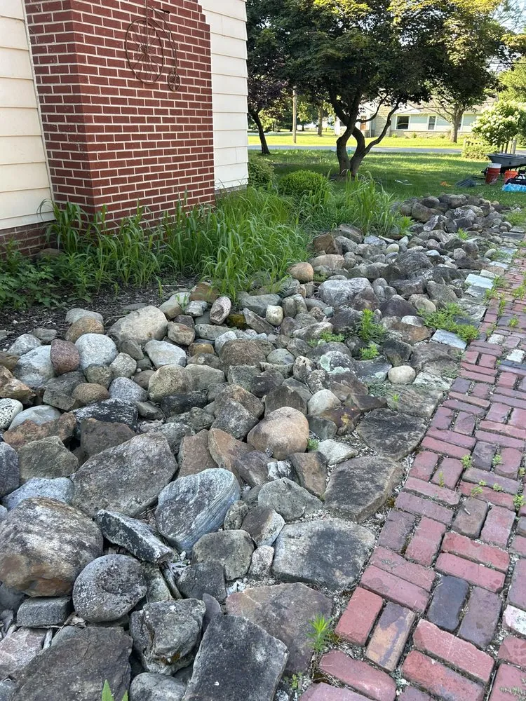 Custom landscaping services with custom design across Brecksville, OH - Busy Bees Outdoor Services