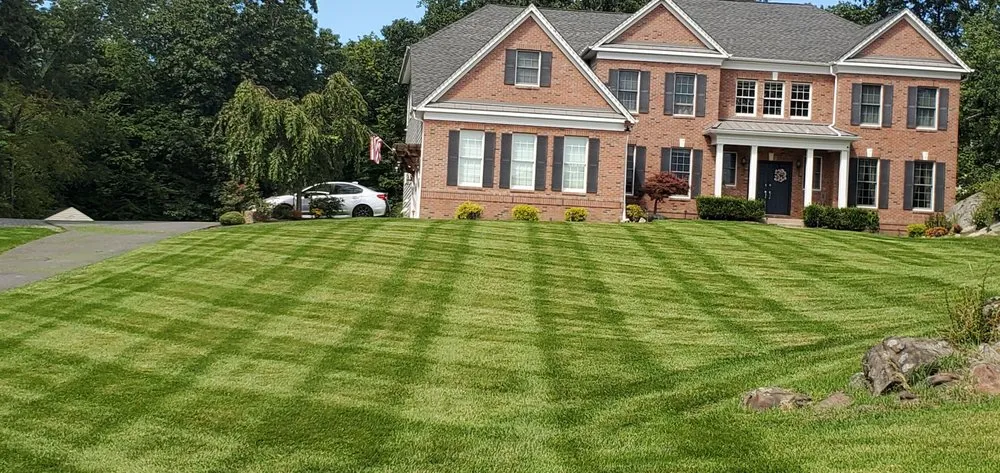 Professional yard maintenance experts serving Newton, NJ - Busy B's Landscaping