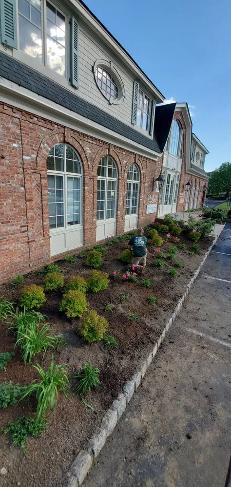 Custom yard cleanup service experts serving Newton, NJ - Busy B's Landscaping