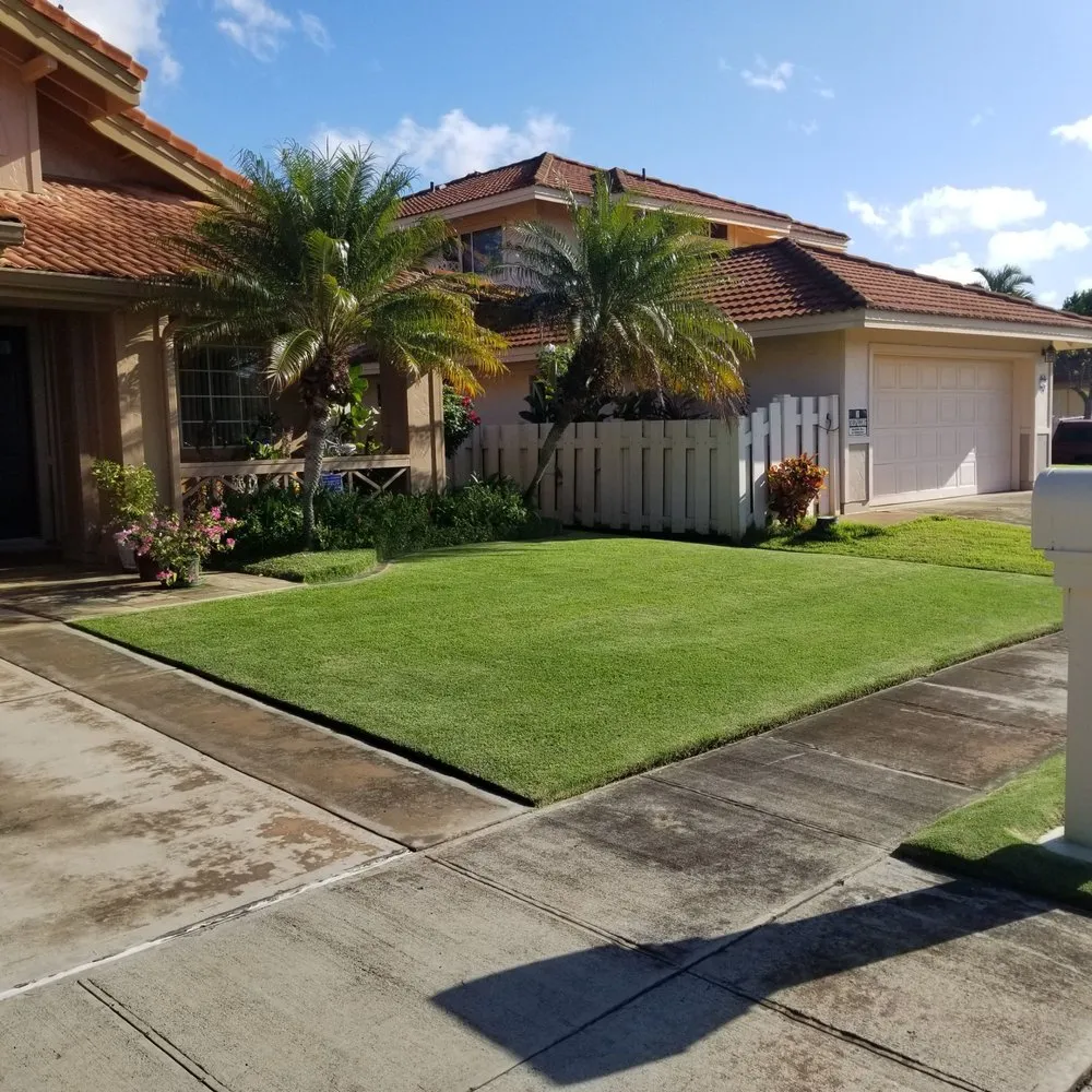 Affordable yard maintenance with custom design across Waipahu, HI - Butay Landscaping and Maintenance