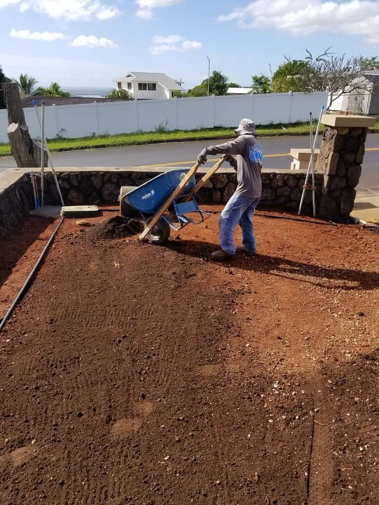 Professional lawn care service with custom design across Waipahu, HI - Butay Landscaping and Maintenance