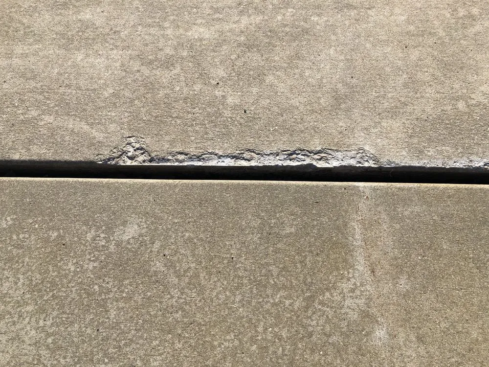 Top-rated lawn care service in Kalamazoo, MI - Butler Lawn and Landscape Maintenance