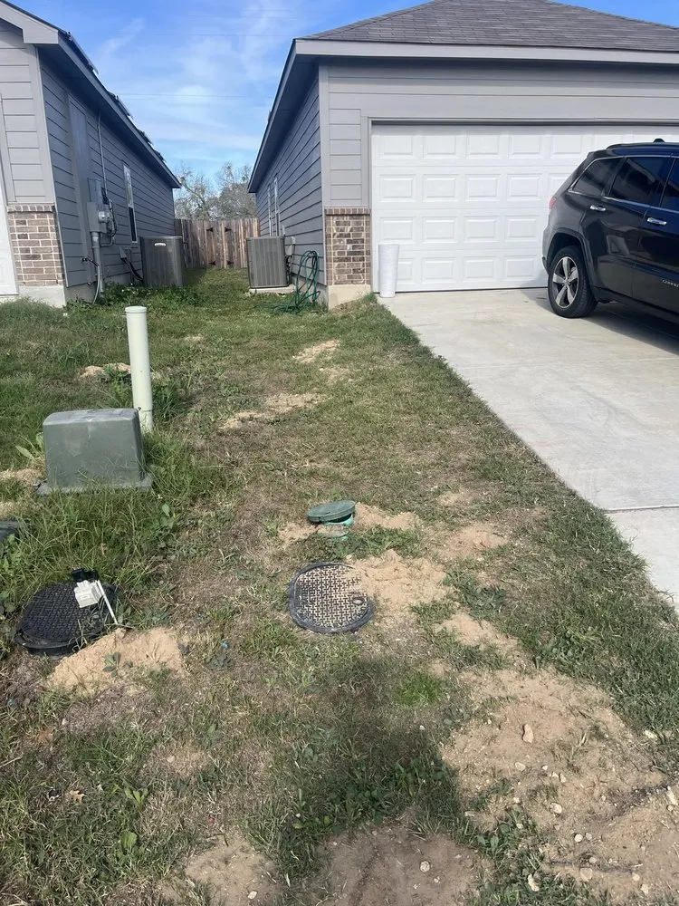 Custom garden landscaping experts serving San Antonio, TX - Butler Yard Masters