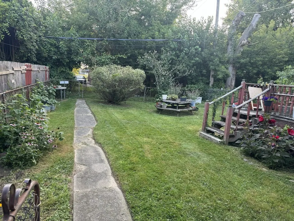 Affordable yard cleanup service experts serving Detroit, MI - Butta Cutz Landscaping