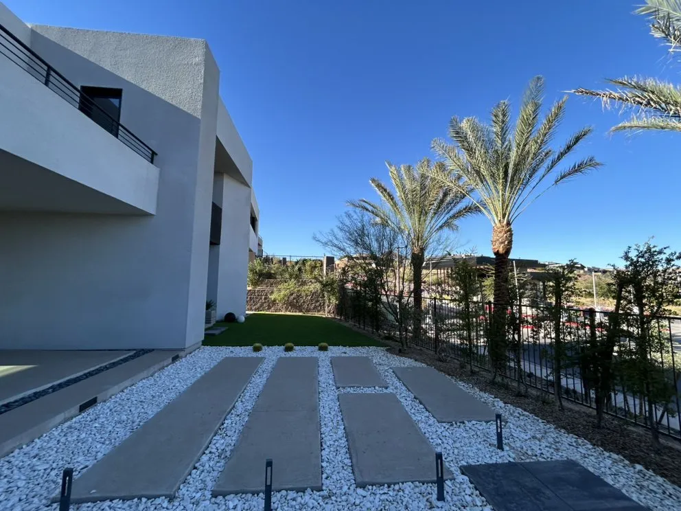 Reliable lawn mowing service experts serving Las Vegas, NV - Buttercup Landscaping