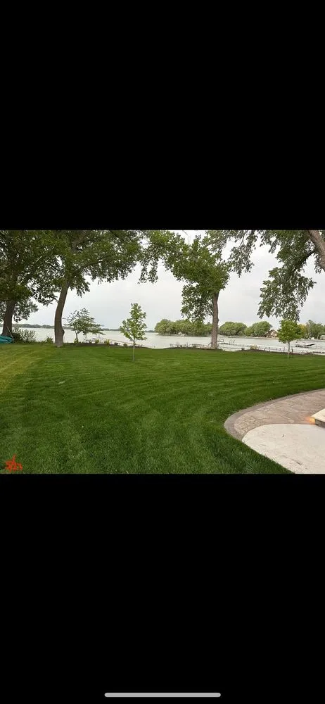 Local yard maintenance experts serving Elm Creek, NE - Buysm Sod Farms
