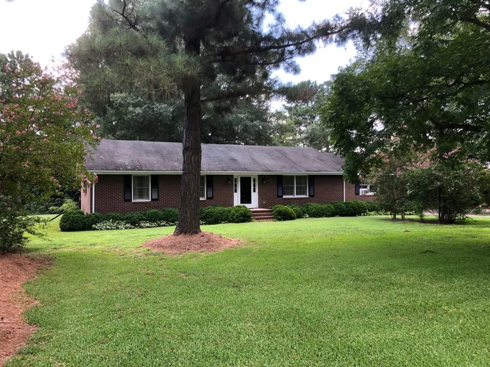 Local yard cleanup service near you in Middlesex, NC by Buzzcut Lawn Care Service