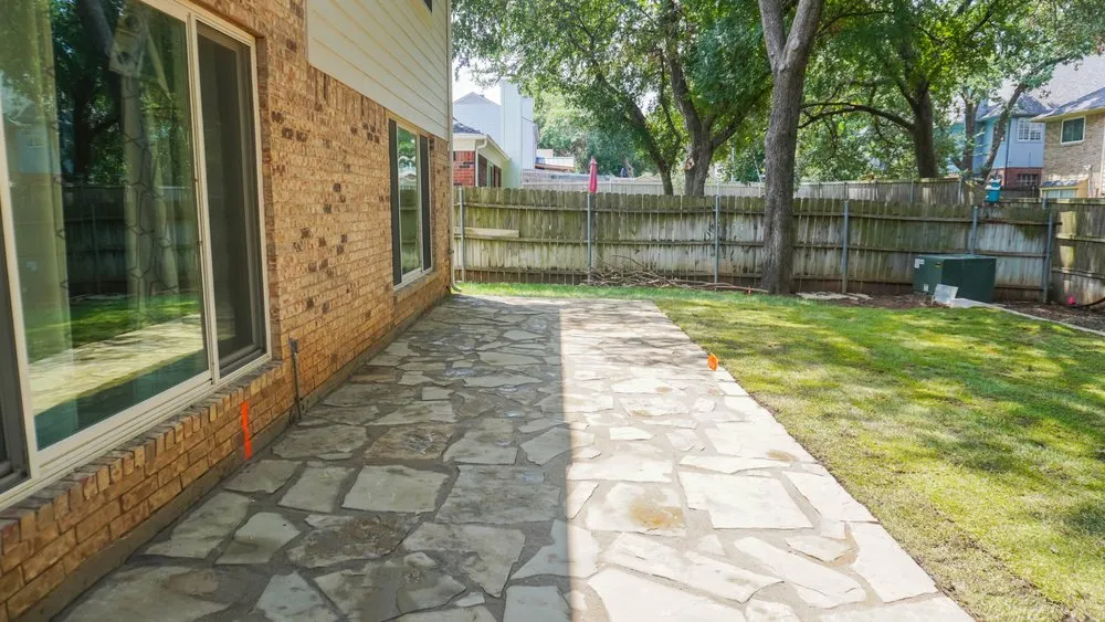 Top-rated yard maintenance for residential properties in Colleyville, TX by Buzzcutters Landscaping