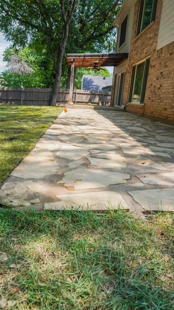 Top-rated garden landscaping for residential properties across Colleyville, TX - Buzzcutters Landscaping